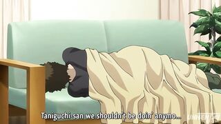 A Japanese MILF cheats on her husband while he rests, unscripted
